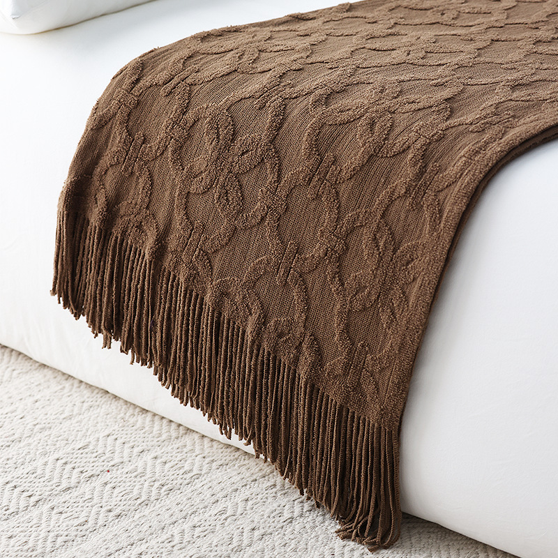 Nordic Knit Bed Runner  Soft T – обзор и цена Home Textiles Throw